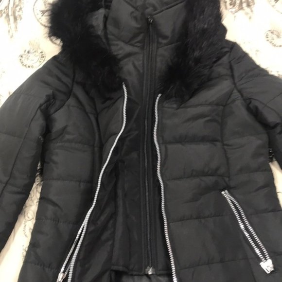 Maralyn & Me Juniors' Hooded Faux-Fur-Trim Puffer - Picture 5 of 8